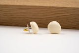 Ohrstecker Xenia Creme